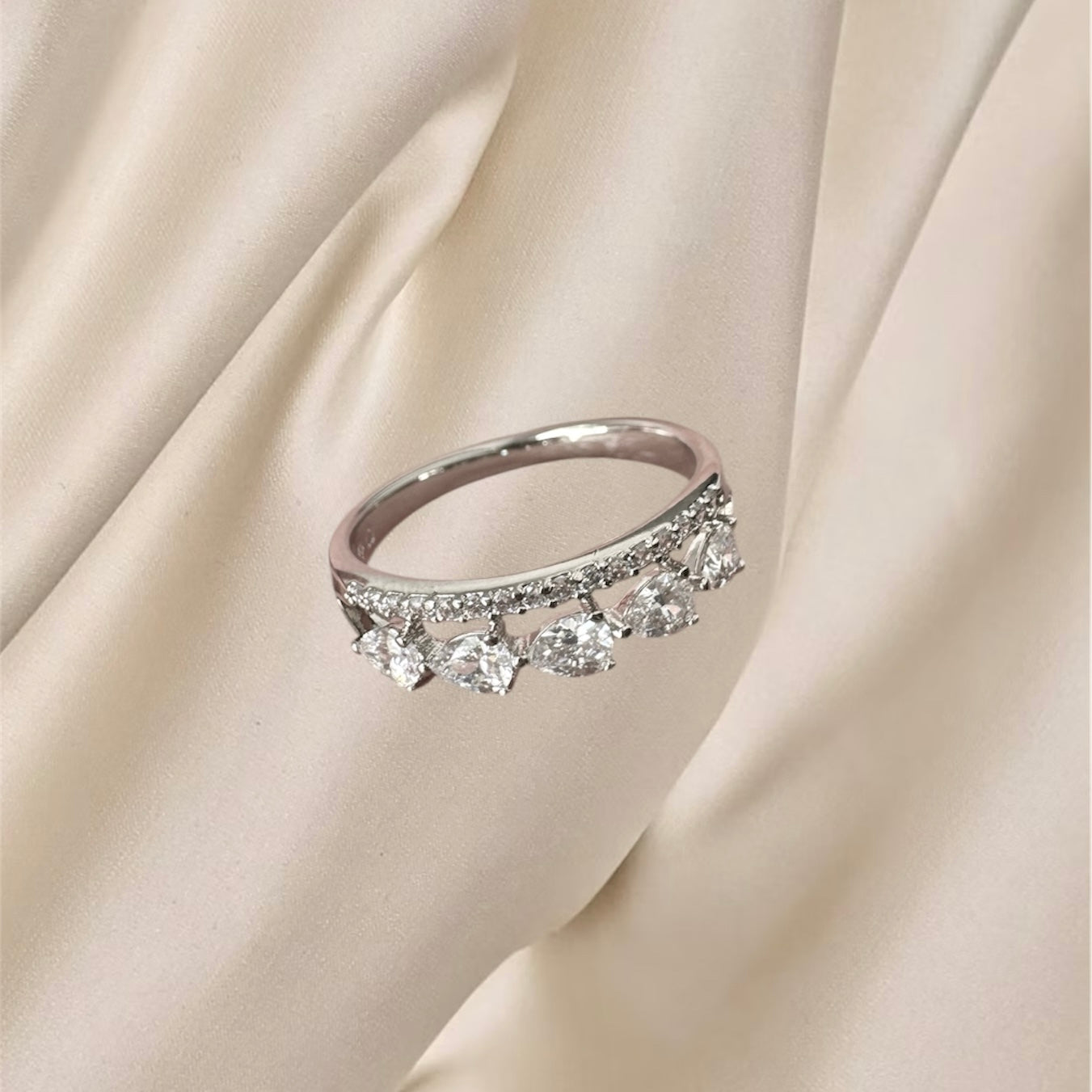 Vera Ring