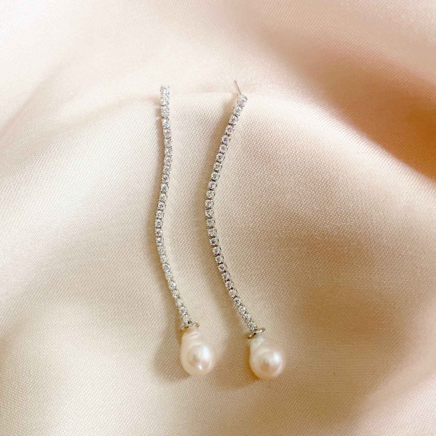Lin Danglers