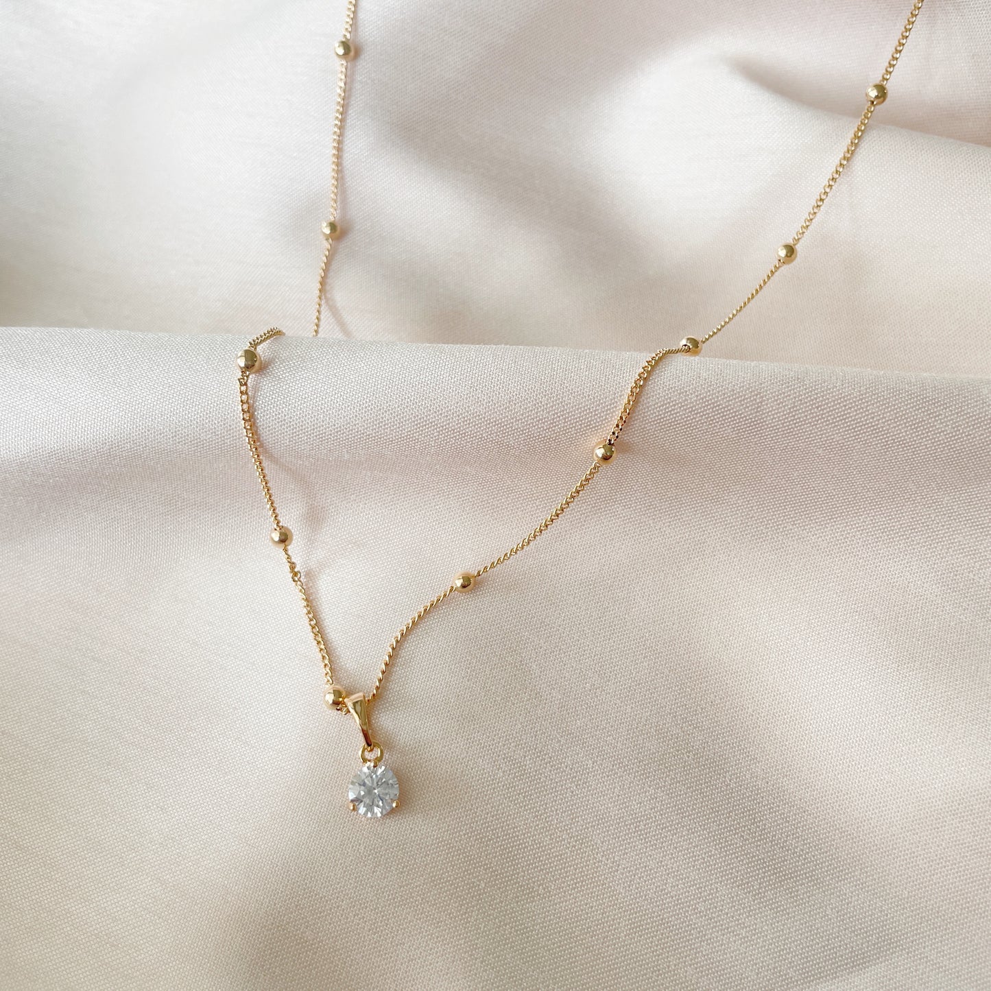 Kelly Necklace