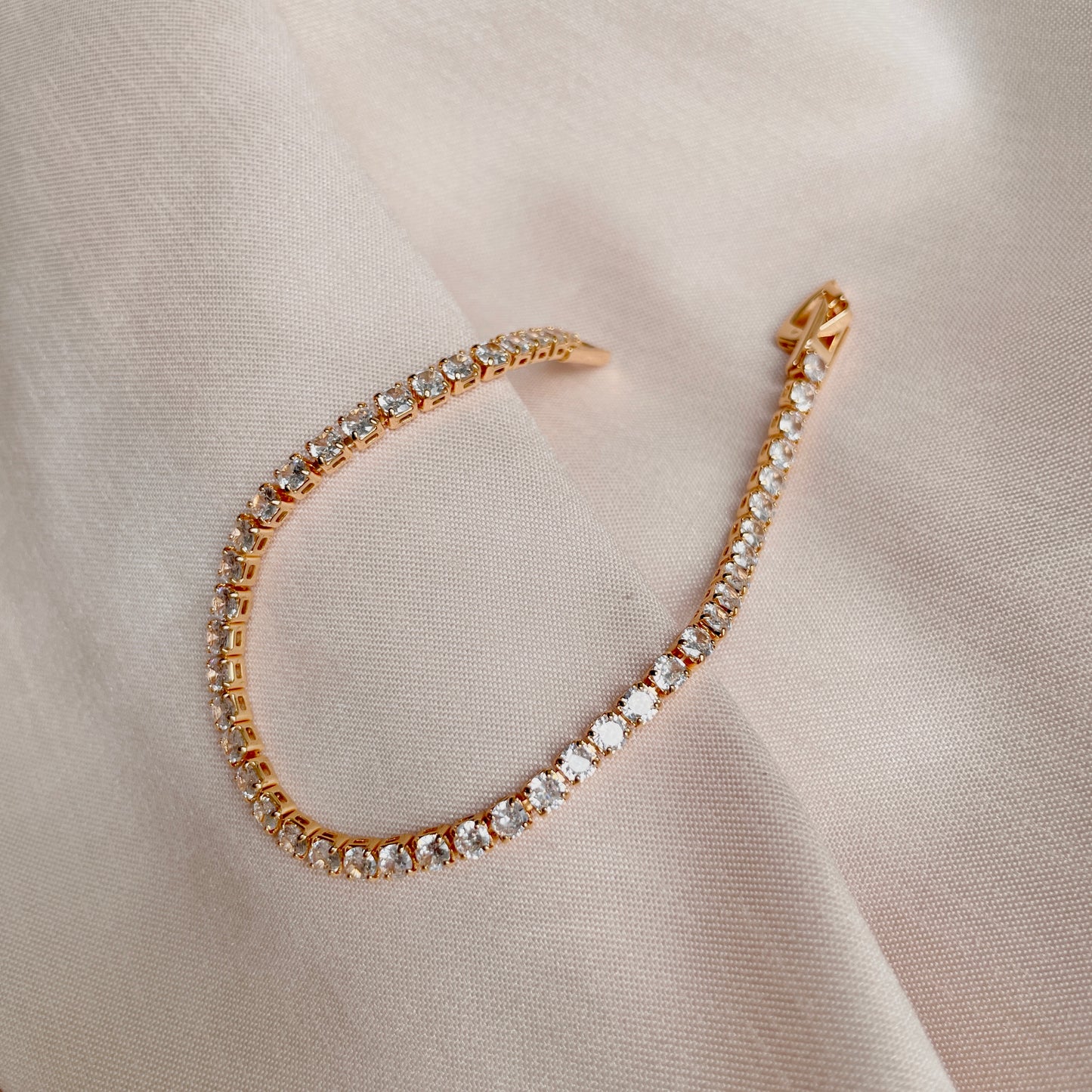Lisa Tennis Bracelet