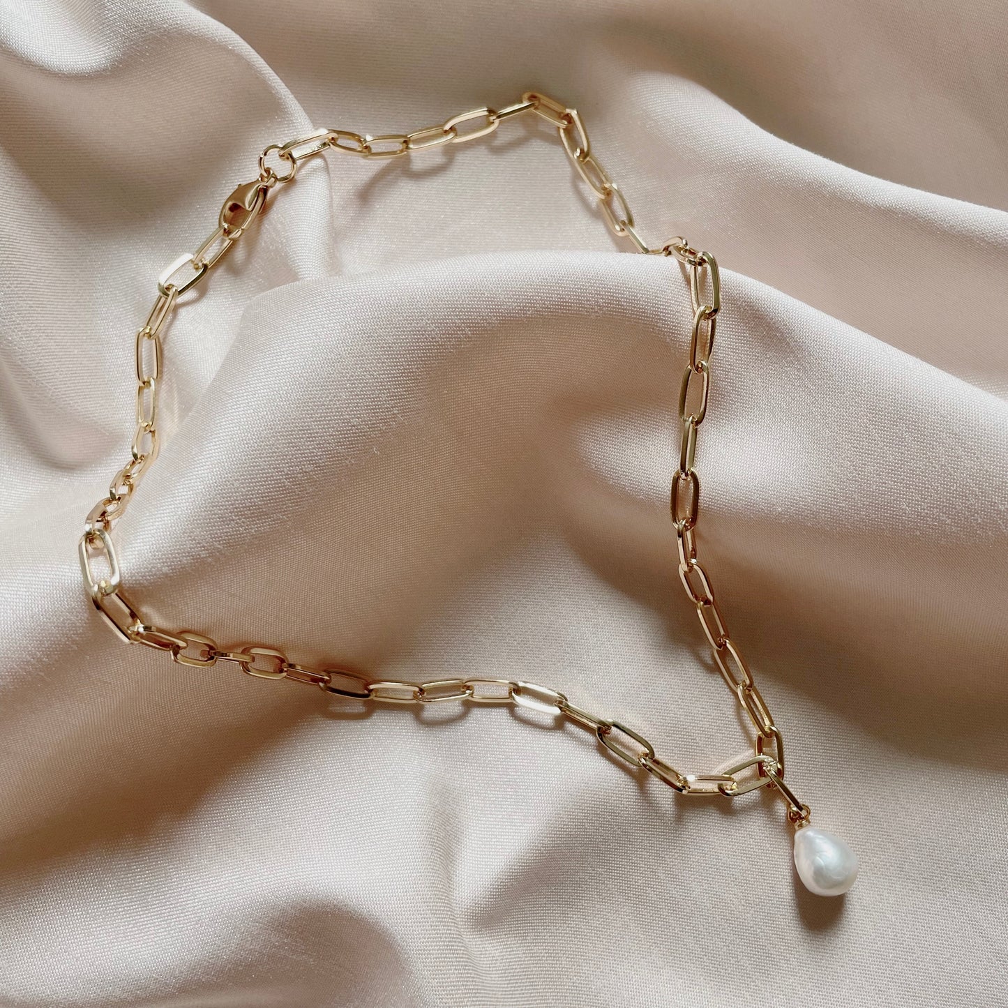 Stella Necklace