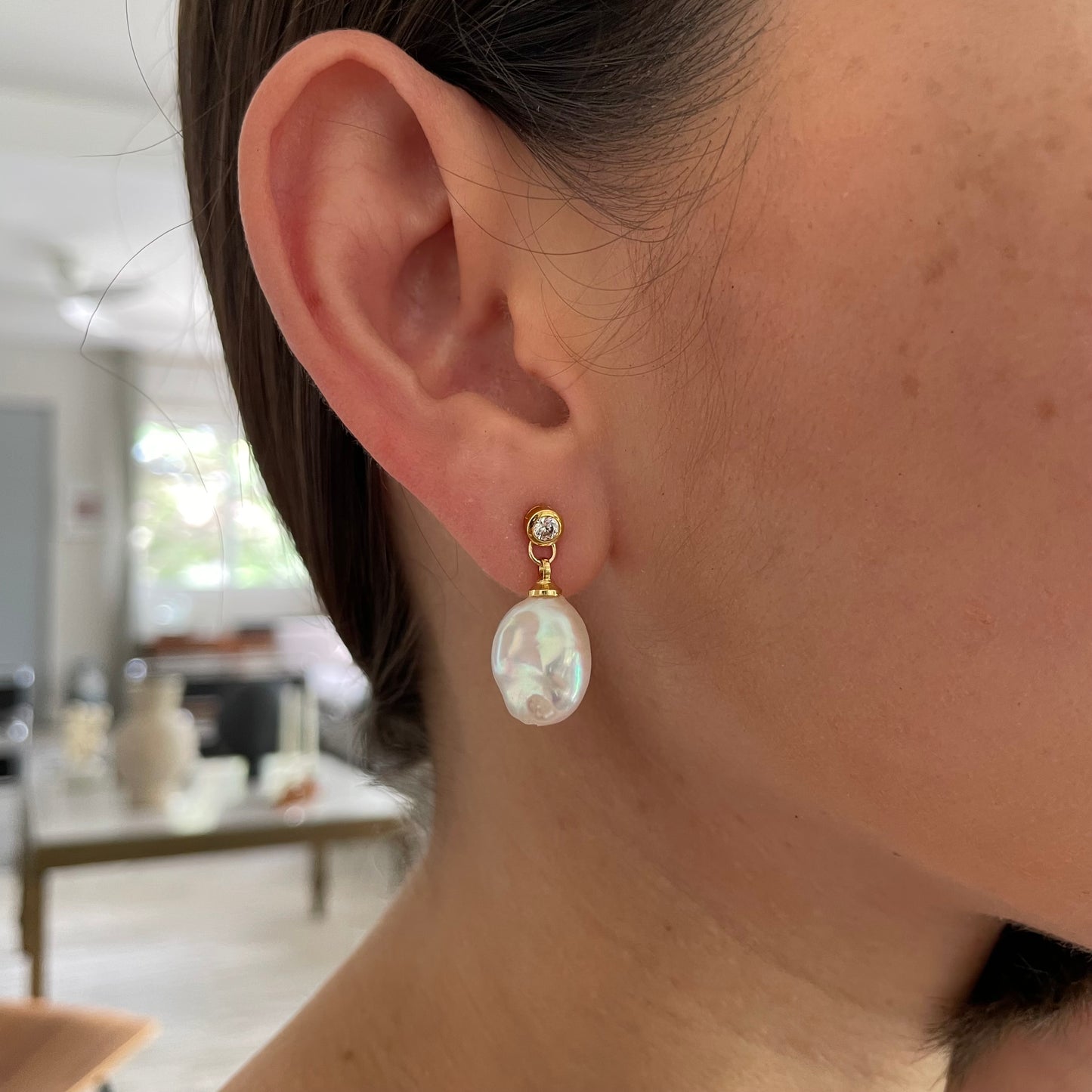 Avery Oval Baroque Drops