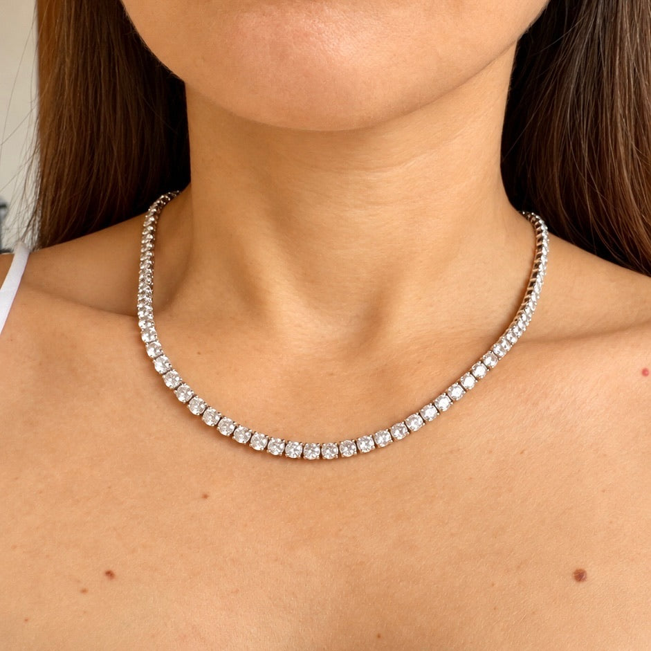 Lili Tennis Necklace
