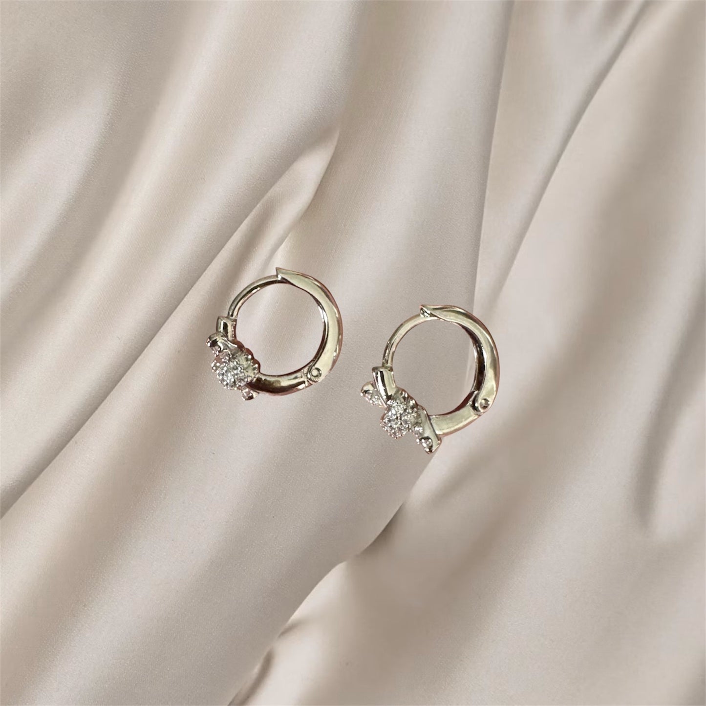 Lori Mini Hoop