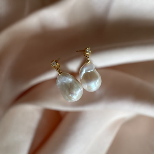 Amelie Baroque Drops