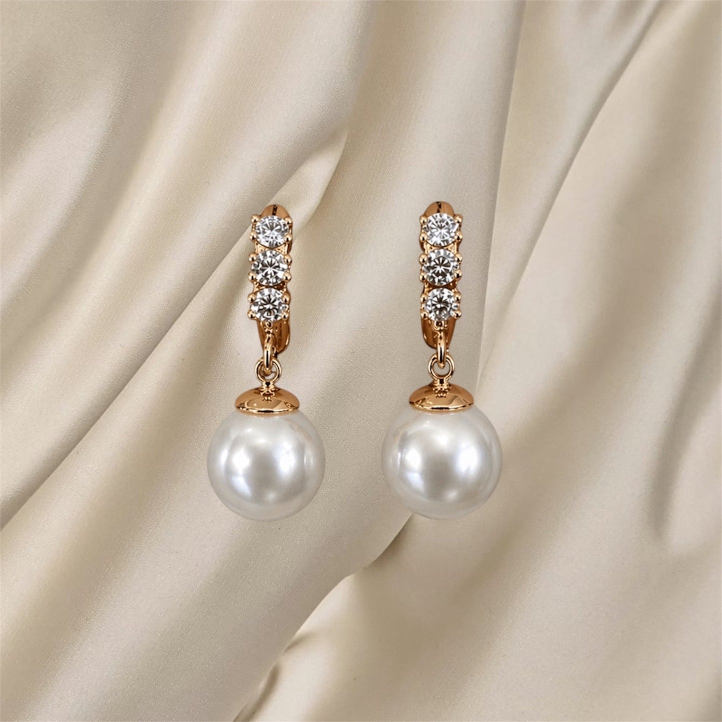 Liliana Pearl Drop