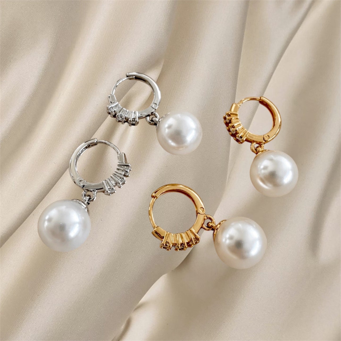 Liliana Pearl Drop