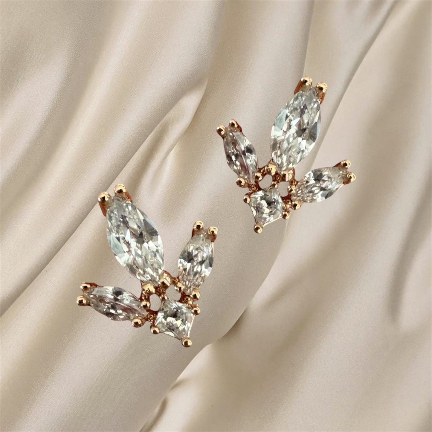 Lily Stud