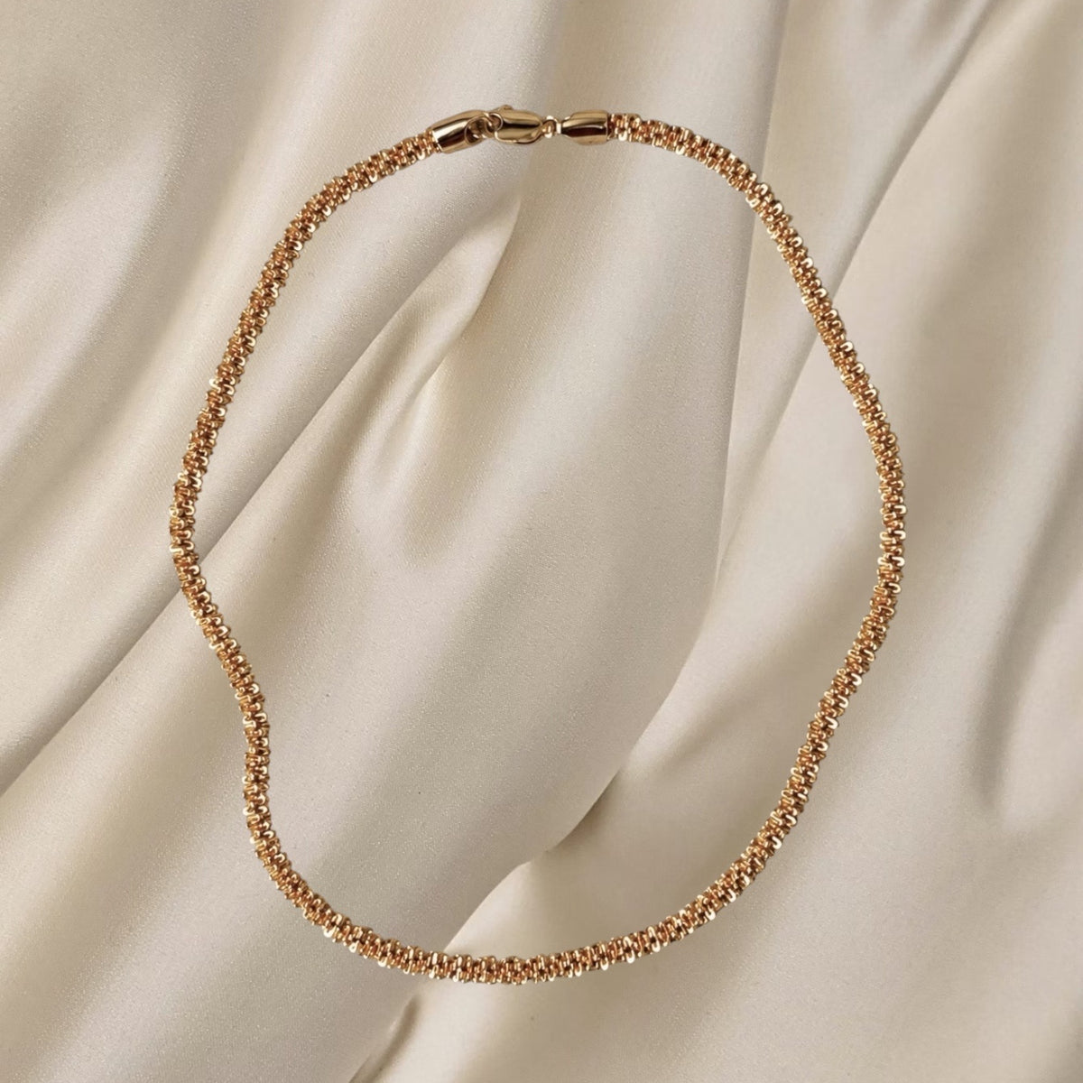 Anara Necklace